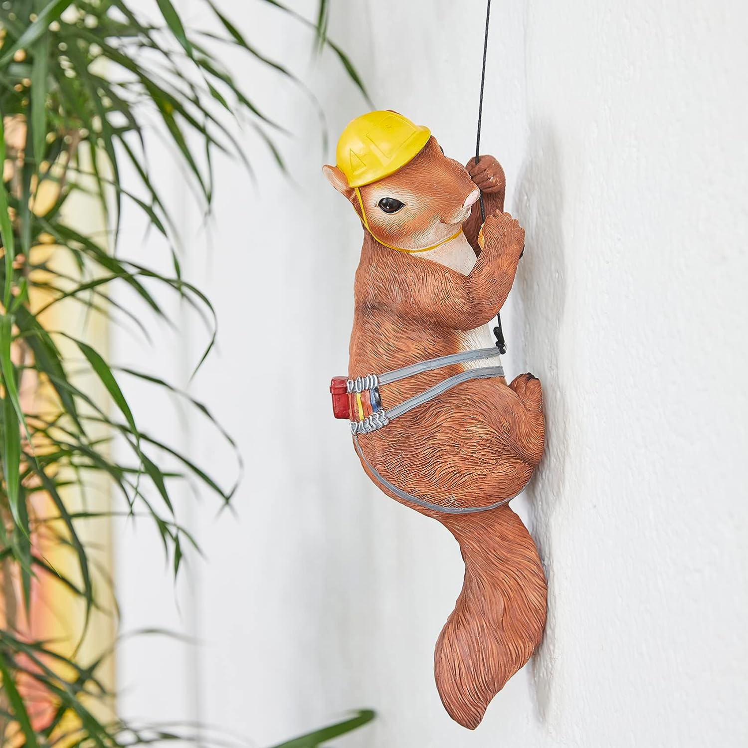 Climbing Squirrel Figurine Garden Wall & Tree Decor Statues, Animal Backyard Accessories, Hang on Wall, Yard Art Squirrel Gifts Figure Indoor and Outdoor Lawn Squirrel with Helmet Funny Decoration 12"